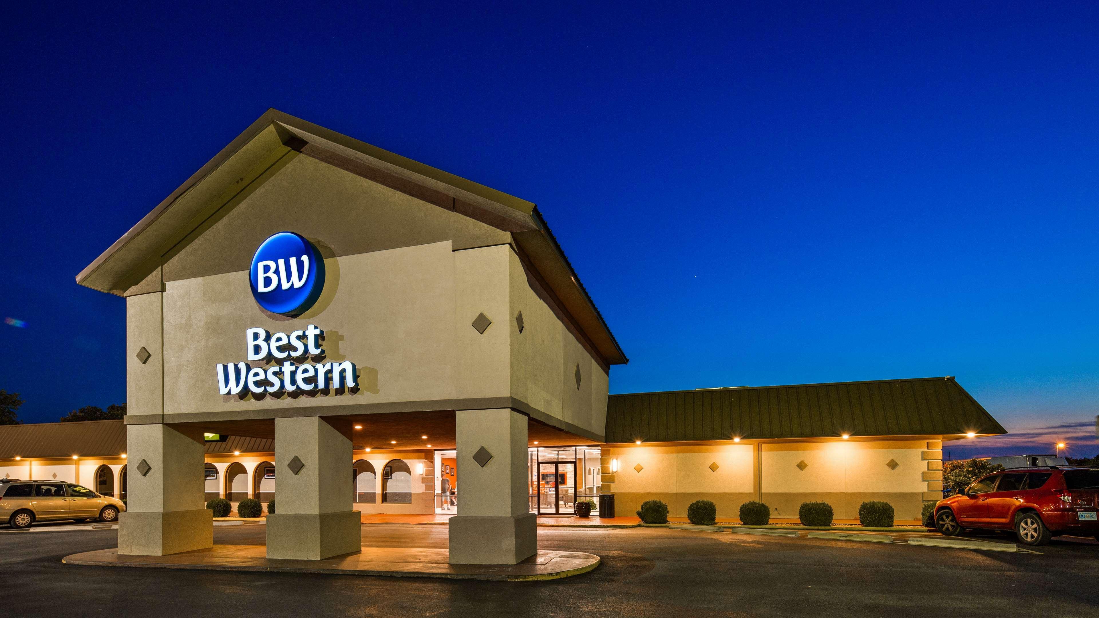 Hotel Best Western Tulsa Airport Exterior foto