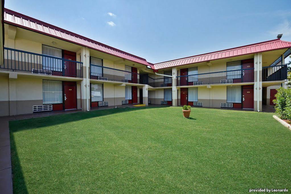 Best Western Tulsa Airport Exterior foto